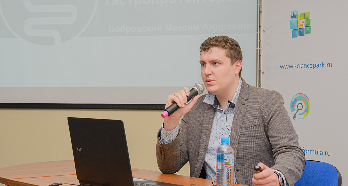 Бобровский Максим Андреевич, ветеринарный врач-терапевт, гастроэнтеролог ИВЦ МВА